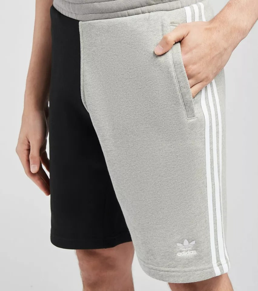 NEW MEN'S ADIDAS ORIGINALS COLORBLOCKED 3 STRIPES Trefoil SHORTS S M L GR9744